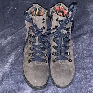 Ankle combat style boots